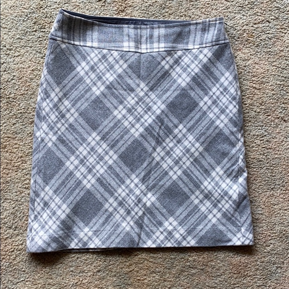 Talbots grey and cream wool skirt